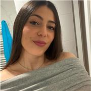 Soy estudiante de último año de Bioquímica, soy extrovertida y alegre. Estoy dispuesta a ayudarte en todas las dudas que tengas.